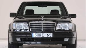 The w124 500e and e500 models featured flared fenders, performance suspension, and porsche development cooperation. Brabus 6 5 Mb E500 W124 A Living Legend Youtube