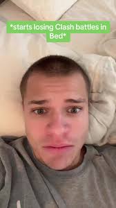 Jynxzi's Clash Royale Journey: Trophies and Toilet Battles