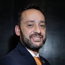 Javier Pineiro's Instagram, Twitter & Facebook