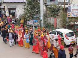 महाकुंभ अमृत कलश यात्रा में लोगों ने किया पूजन, 3000 किमी दूरी तय कर  पहुंचेगी प्रयागराज