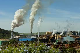 File:Sugar Factory with clean vapor emission.jpg - Wikimedia Commons