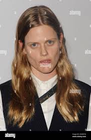 Elizabeth mccormack hi-res stock photography and images