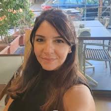 I went back to school yesterday…. As a guest lecturer this time and had an  absolute blast! Thank you Sorbonne University Abu Dhabi for inviting me to  speak to your brilliant law