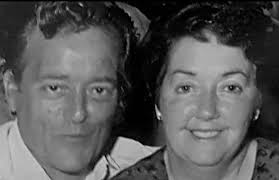 Could someone make my mum and dad kiss each other?