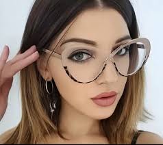 NATURALES Y GRADUADOS