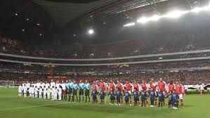 Jorge jesus, the sl benfica coach, has named 25 players for the first leg of the 3 rd qualifying round of the 2021/21 champions league. Benfica Recorda Troca De Galhardetes Com Spartak Moscovo Benfica Jornal Record