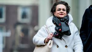„het kabinet voelt onverminderd de plicht om op korte termijn. Nieuwe Staatssecretaris Vindt Toeslagenaffaire Om Je Kapot Voor Te Schamen Linda Nl