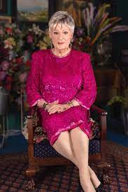 Tannie evita bezuidenhout used to praat kaktus (speak cactus) but on tuesday she used her sharp tongue to shout: Evita Bezuidenhout On Twitter After Six Months Of Lockdown And No Weekly Hairdresser I Take On A New Look For My 85 Birthday Thanks Clicks Sa For The Lovely Shampoo Time To Adapt