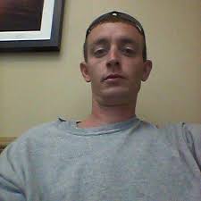 Can rain cause pineapple rot?