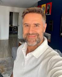 Hi! I'm Caleb Morgan, a musician 🎶🎸 in the USA 🇺🇸 Looking for someone  to vibe with in perfect harmony 🎤💘✨