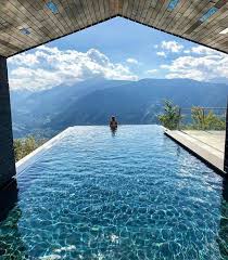 Infinity View At Miramonti Boutique Hotel Avelengo Trentino Alto Adige Italy Idee Per Le Vacanze Alto Adige Paesaggi