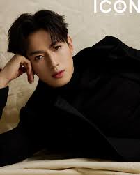 Kevin 業文| 态度成就高度人物专访｜Kevin 業文@icon.malaysia 摄影Eric Chow @ericblink  @blinkstudioofficial 美指& 编审Sally Lau @hello.iamsally 造型＆文字Jane Law...