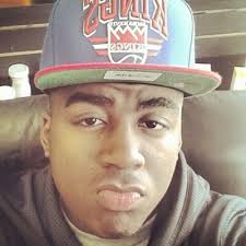 Darian White (@lil_dwhite11)