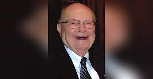 Obituary information for Hewitt S Gurnee