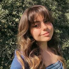 Kate Ewing (@mariakewing)