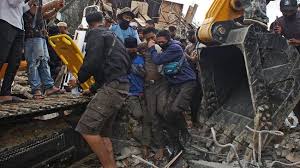 Pusat gempa berada di 7 km timur laut majene, sulawesi barat dengan kedalaman 10 km. Foto Tangis Dan Duka Korban Gempa Sulawesi Barat