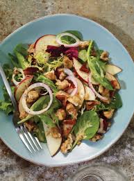 Salade Verte Aux Pommes Noix Bacon Et Erable Ricardo Recipe Easy Healthy Recipes Tasty Vegetarian Recipes Vegetarian Recipes Easy