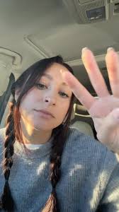 RIP Pink Hollister Zip Up: Fall Outfit Ideas