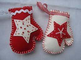 Coloriages du p¨re no l 70 coloriages de no l. Petites Moufles En Feutrine Blue Sydonie Deco Noel Feutrine Decoration Noel Maternelle Decorations En Feutre