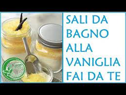 Sali Da Bagno Irresistibili Alla Vaniglia Bourbonne Fai Da Te Diy Vanille Bath Salts Youtube Bath Salts Sweet Life Hand Soap Bottle