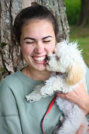 Alicia Ries's Instagram, Twitter & Facebook