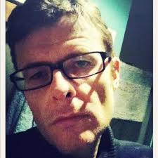 Declan Jones (@Decjonesinc)