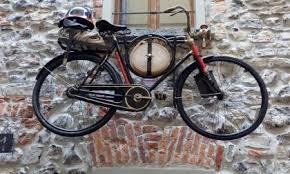 In anteprima su elle un libro ispirazione per. La Casa Delle Biciclette Di Bellagio Ivan Due Ruote E Mestieri D Altri Tempi Prima Como