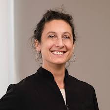 Belinda Feldman's Instagram, Twitter & Facebook