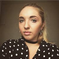 A list of who Jasmine Jonas is following