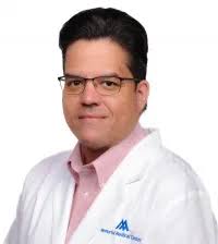Dr. Luis A. Santiago, MD