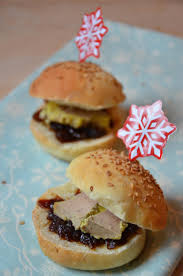 Recette Mini Burgers Foie Gras Et Confit D Oignon En Video Recette Alimentation Recette Idee Apero Dinatoire
