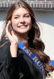 Kaitlyn Oswald's Instagram, Twitter & Facebook