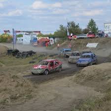 A traditional stock car resembles a boxcar with louvered instead of solid car sides (and sometimes ends). Galerie Stockcar Herzfelde
