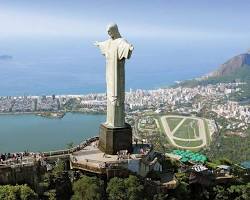 Image of Christ the Redeemer statue in Rio de Janeiro