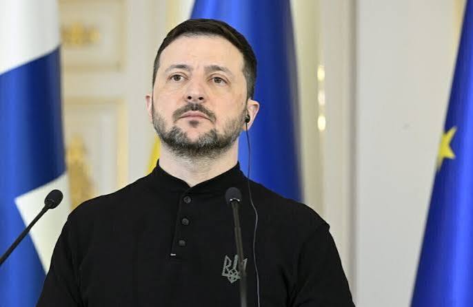 Zelensky: ora serve diplomazia, ma inverno duro anche per Mosca