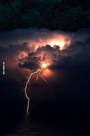 Catched At The Right Moment Lightning Photography Lightning Nature