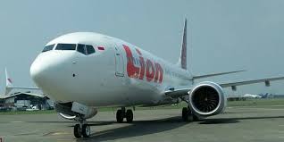 Pesawat jet yang dioperasikan lionair inc itu jatuh saat akan lepas landas di landasan pacu 24. Analisis Analisis Dugaan Penyebab Pesawat Lion Air Jatuh Di Karawang Merdeka Com