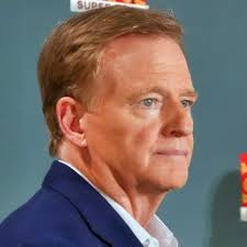 Roger Goodell Is Pushing For A Massive Schedule Change That Has NFL Fans  Losing Their Minds On Social Media Full story via 🔗 in comments. 👇