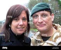 E vicky barnett hi-res stock photography and images