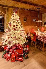 Pin Su Alberi Di Natale