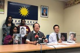 When he received the package, he was shocked to find a magnifying glass inside. Malaysian Chinese Association