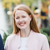 Robyn Short's Instagram, Twitter & Facebook