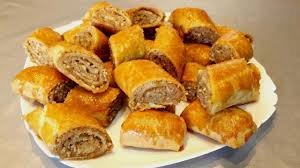 Paxlava Dadinda Doymə Xəmirdən Qozlu Rulet Resepti Asan Sirniyyat Resep Food Breakfast French Toast