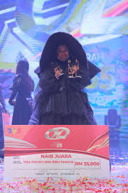 Contact juara lagu popular kdm 2019 on messenger. Gila Dinobatkan Juara Ajl35 Senarai Pemenang Anugerah Juara Lagu 35 Ajl35 Ini Adalah Bellarina Natasya