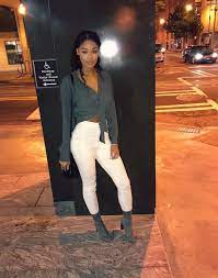 Pin By Aurora On Teaira Walker Teaira Walker Feminine Wardrobe Fashion