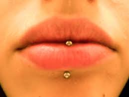 Vertical Labret Piercings Vertical Labret Piercing Labret Piercing Labret