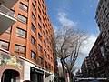 Entre la avenida de filipinas y cea bermúdez, finca muy bien conservada, con ascensor y una bonita fachada. Category Avenida De Filipinas Madrid Wikimedia Commons