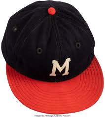 Henry hank aaron milwaukee braves 1960 home run king bw photos 2 pages hall of famer. Hank Aaron Rookie Milwaukee Braves Cap On Auction For 40 000