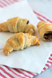 Easy 30 Minute Chocolate Croissants Recipe Recipe Chocolate Croissant Recipe Nutella Recipes Croissant Recipe