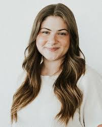 Tessa Singleton's Instagram, Twitter & Facebook